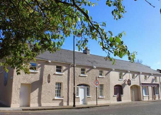 Spinners On Castle Street Birr Esterno foto